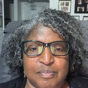 Meet your Posher, Adell